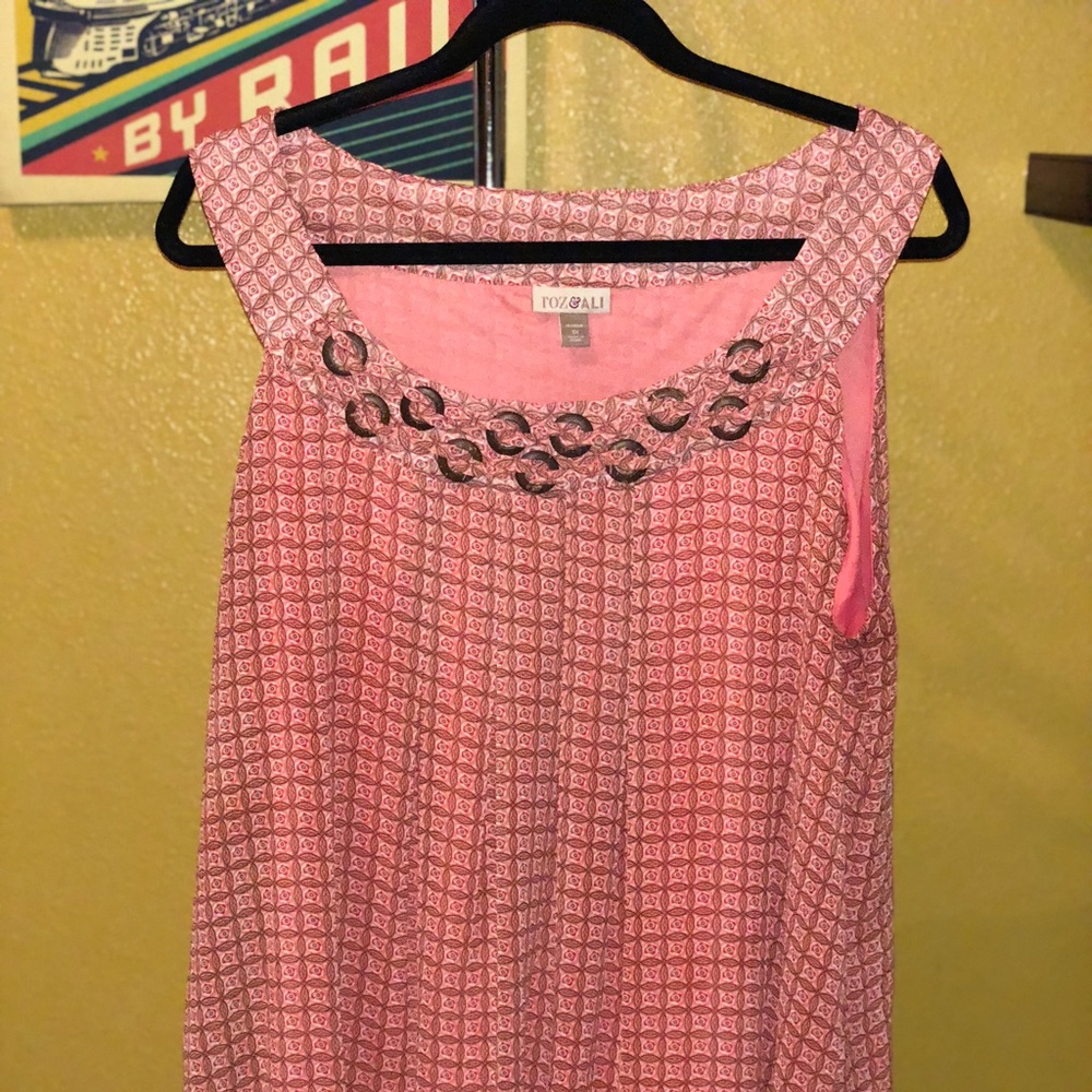 Sleeveless Blouse